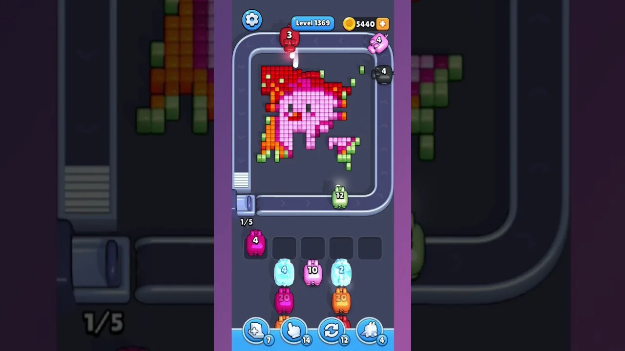 Pixel Flow Level 1370 grid layout and solution screenshot