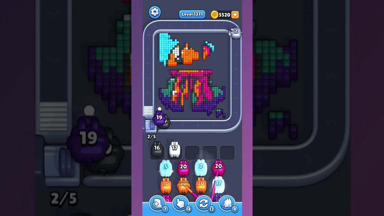 Pixel Flow Level 1371 grid layout and solution screenshot
